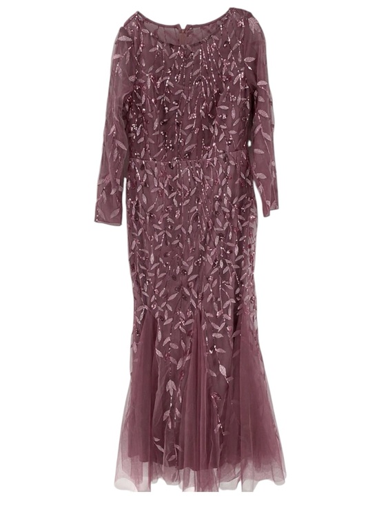 Boutique Dresses & Skirts - Sequin Leaf Embroidered Mermaid Gown Mauve 3/4 Sleeve Formal Dress S